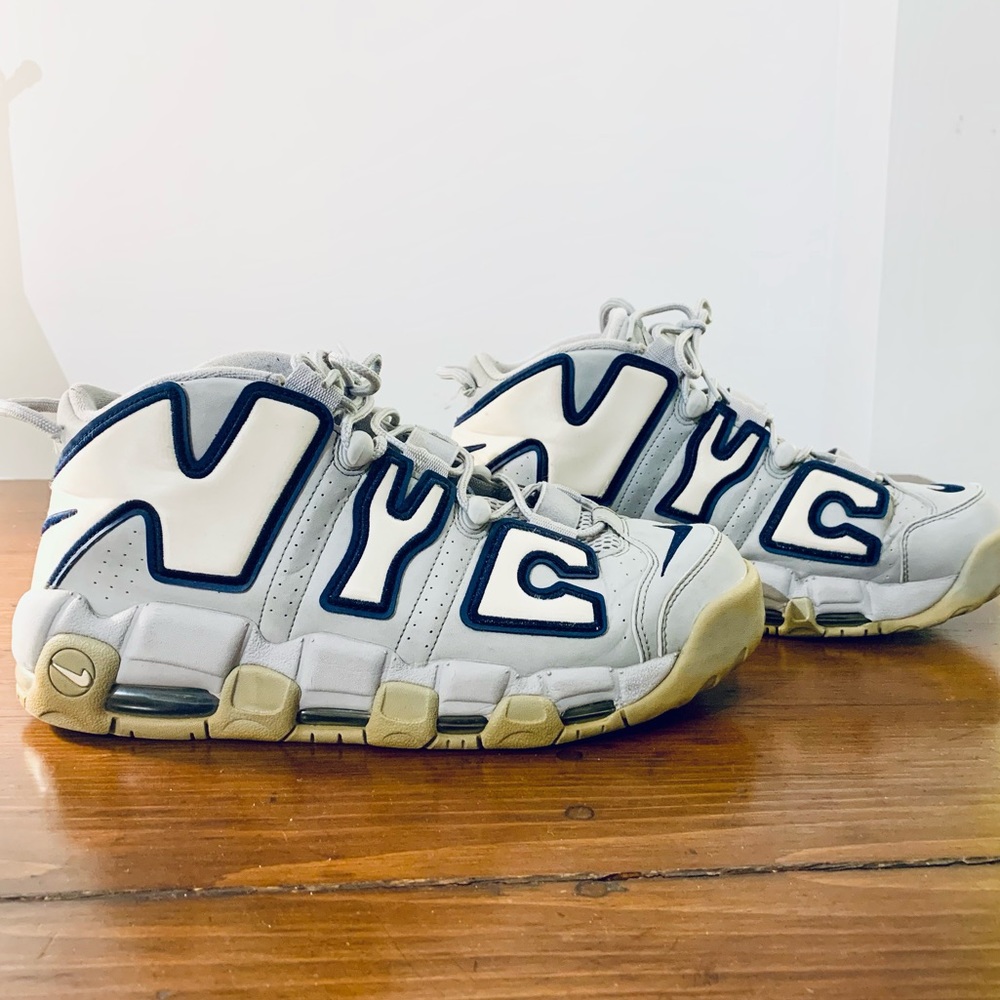 Nike air More Uptempo NYC QS (10.5)
